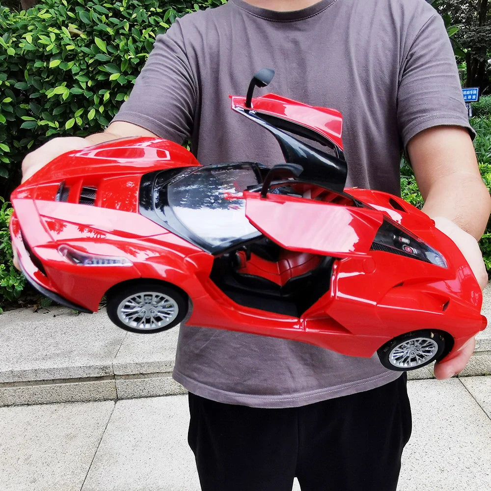 1:14 RC Supercar with Opening Doors and Flashing Lights