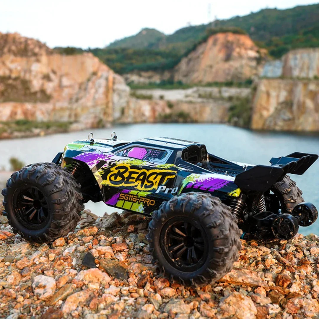 1:16 4WD RC Monster Truck 40km/h Rechargeable Off Road Buggy